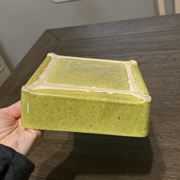 Vintage green and rose hand made hand painted jewelry or trinket box - Picture 8 of 11